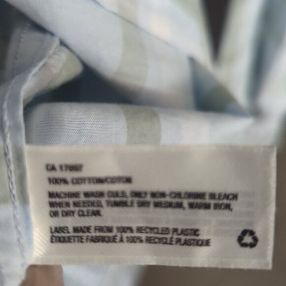 GAP Green Casual Button Down Shirt Lightweight Cotton - Size Small NWT - Picture 6 of 7